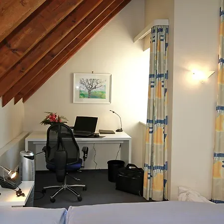 Am Park 3* Dinslaken