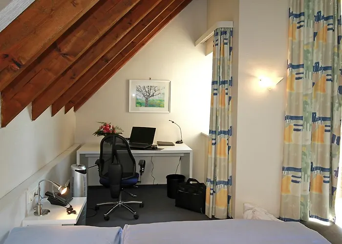 Am Park 3* Dinslaken